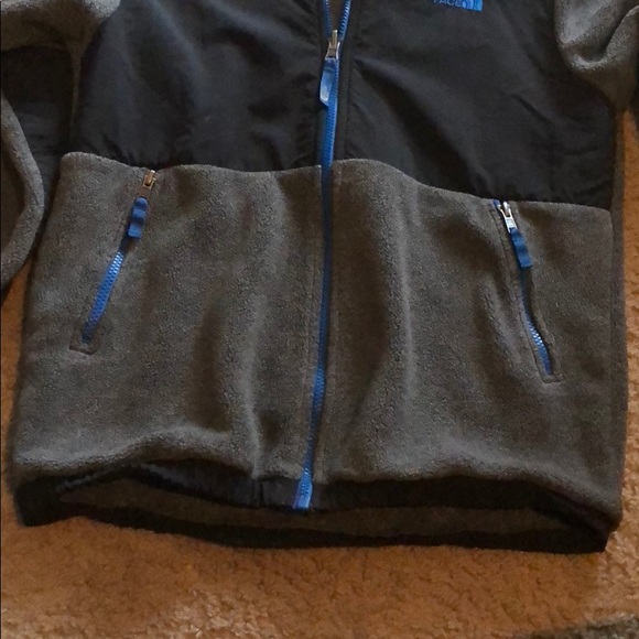 THE NORTH FACE Tricolor Boys Fleece Denali Jacket - Picture 3 of 8
